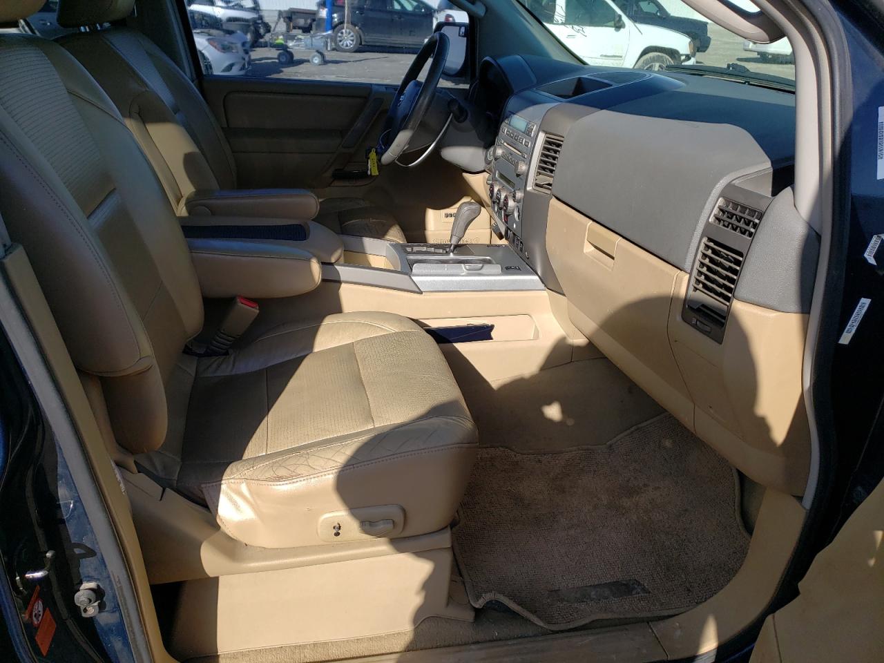 Photo 5 from auction – 2006 NISSAN ARMADA SE with VIN 5N1AA08B36N735036