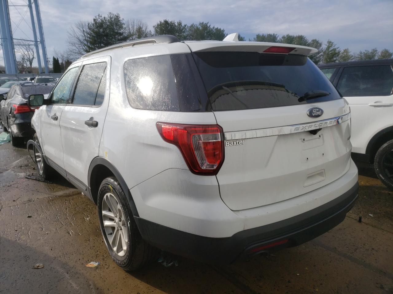 Photo 3 from auction – 2017 FORD EXPLORER with VIN 1FM5K7BH9HGA37817