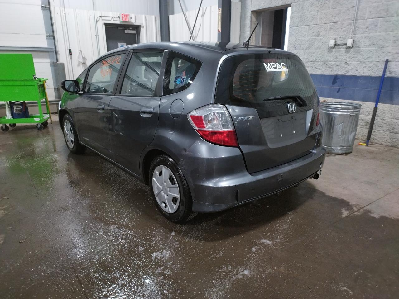 Photo 3 from auction – 2013 HONDA FIT with VIN JHMGE8H31DC038921
