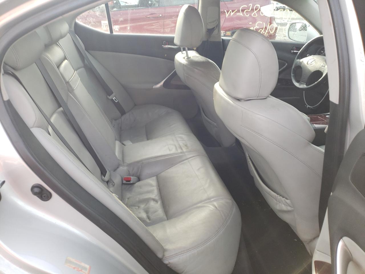 Photo 6 from auction – 2008 LEXUS IS 250 with VIN JTHCK262282024259