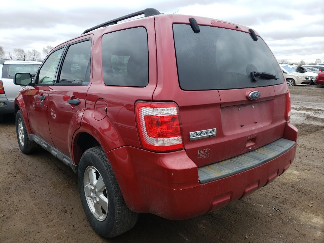 Photo 3 from auction – 2010 FORD ESCAPE XLT with VIN 1FMCU9D75AKC13637