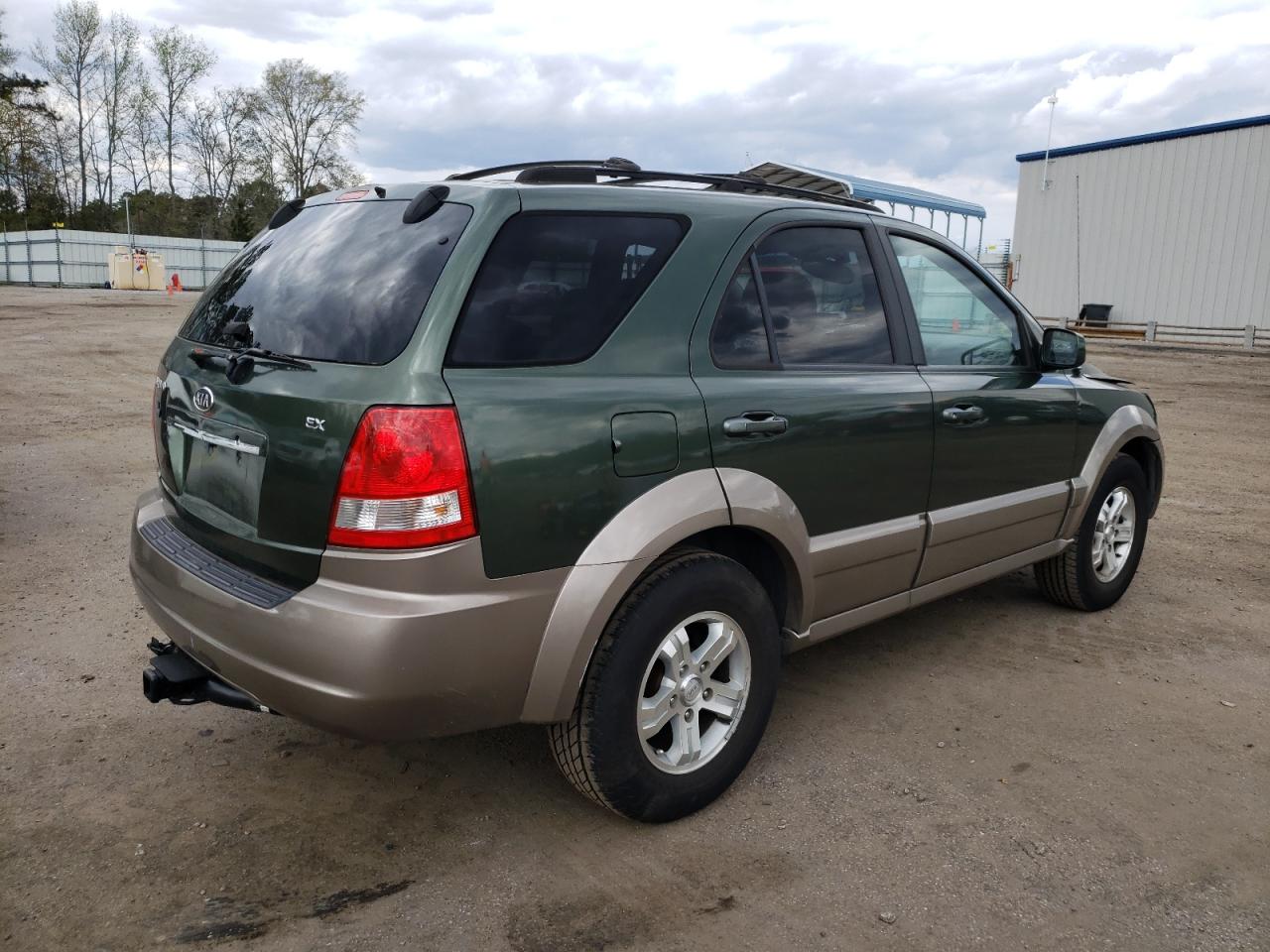 Photo 4 from auction – 2006 KIA SORENTO EX with VIN KNDJD733165634372