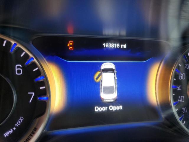 صورة رقم 8 من المزاد - 2015 CHRYSLER 200 C مع VIN 1C3CCCCB6FN544215