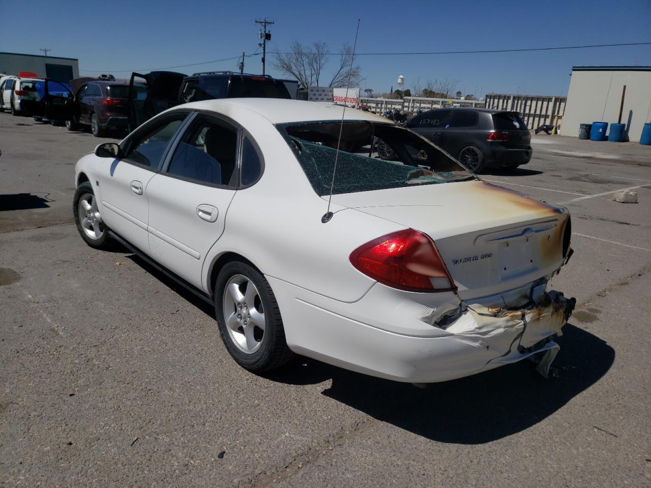Photo 3 from auction – 2001 FORD TAURUS SES with VIN 1FAFP55S91G158638