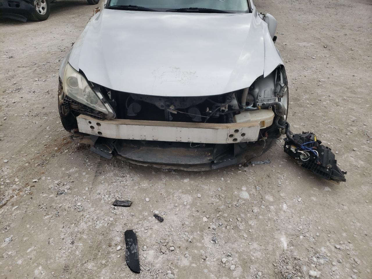 Photo 9 from auction – 2009 LEXUS IS 250 with VIN JTHBK262592087224