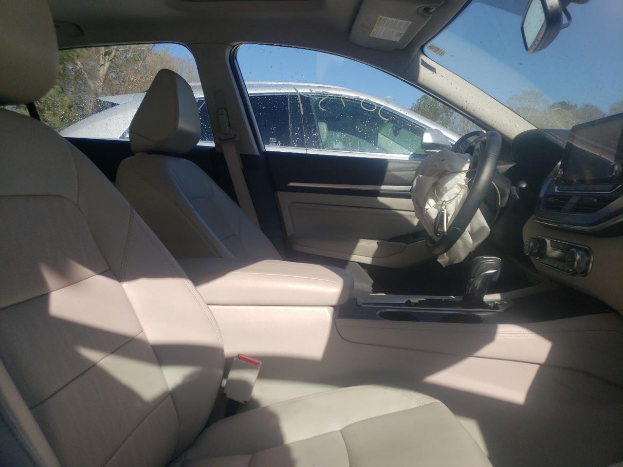 Photo 5 from auction – 2019 NISSAN ALTIMA SL with VIN 1N4BL4EV8KC183019