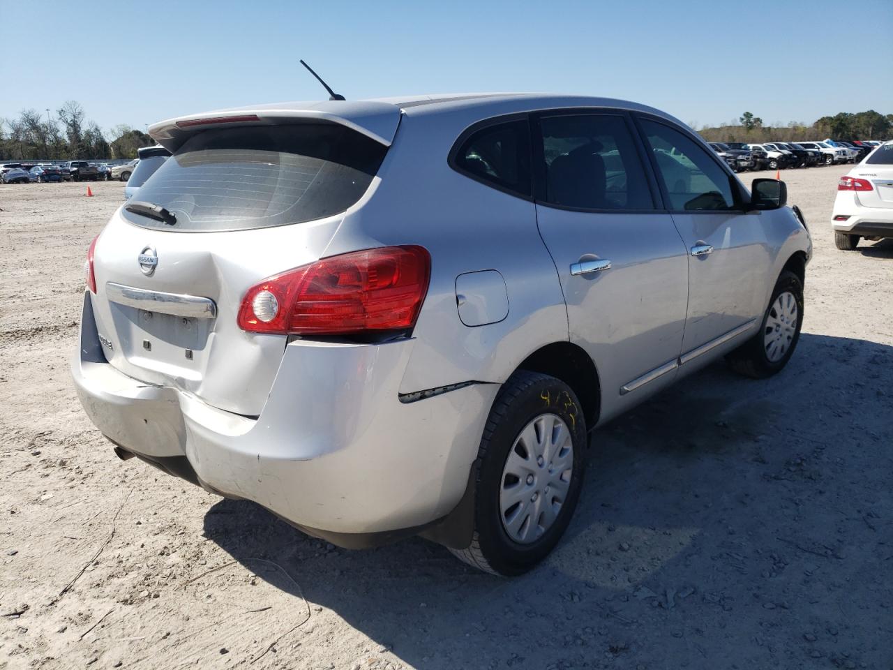 Photo 4 from auction – 2012 NISSAN ROGUE with VIN JN8AS5MT6CW613116