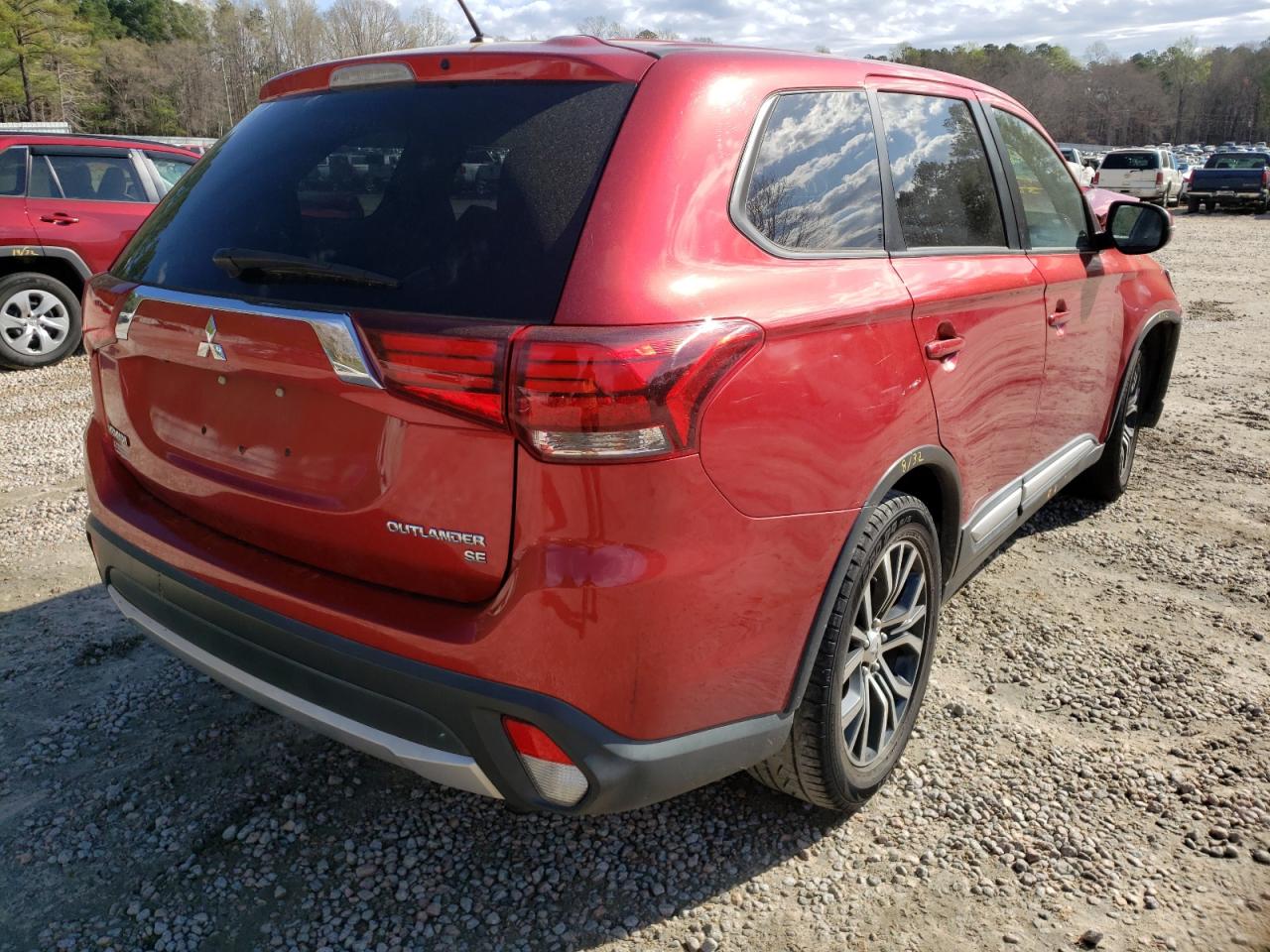 Photo 4 from auction – 2016 MITSUBISHI OUTLANDER with VIN JA4AD3A37GZ006137