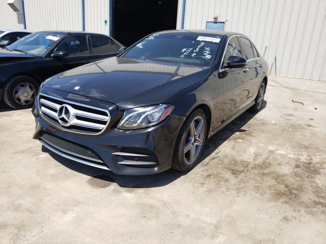 Photo 2 from auction – 2017 MERCEDES-BENZ E 300 with VIN WDDZF4JB2HA007816