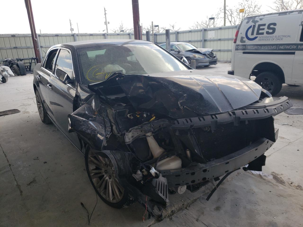 CHRYSLER 300C 2011 with VIN 2C3CA6CT8BH522896 - Photo from auction