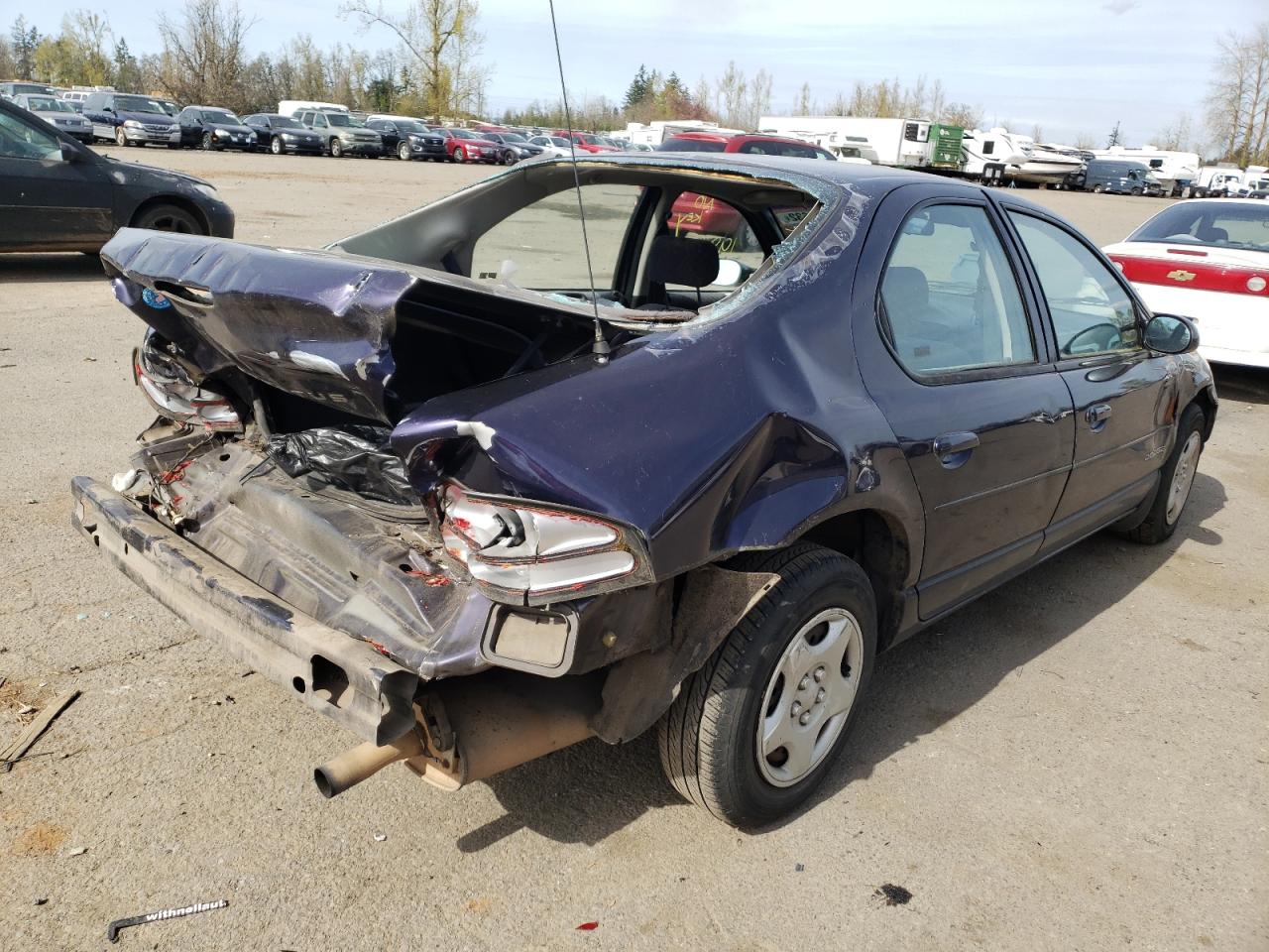 Photo 4 from auction – 1998 DODGE STRATUS with VIN 1B3EJ46X3WN103716