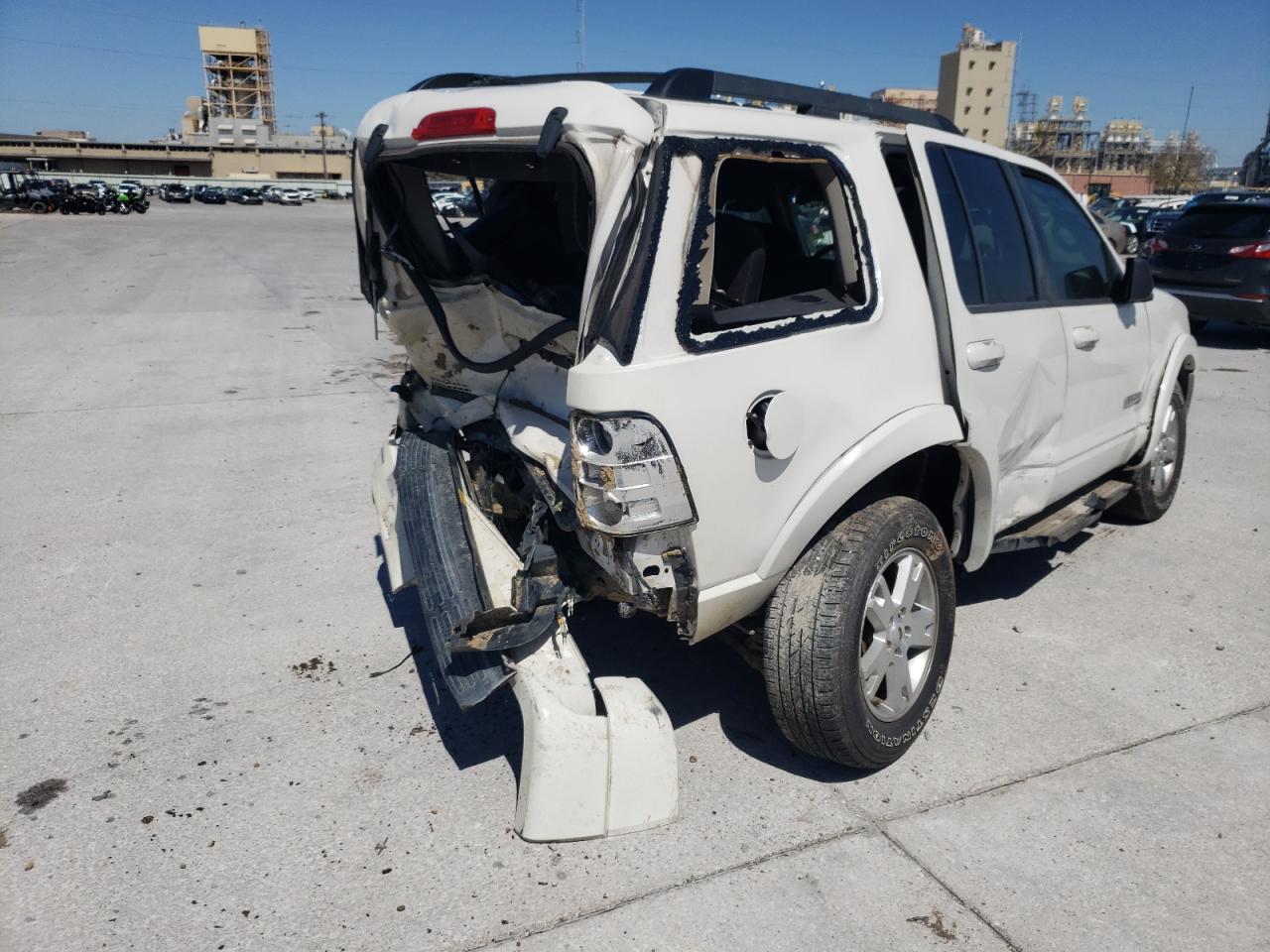 Photo 4 from auction – 2008 FORD EXPLORER X with VIN 1FMEU63E28UA04927
