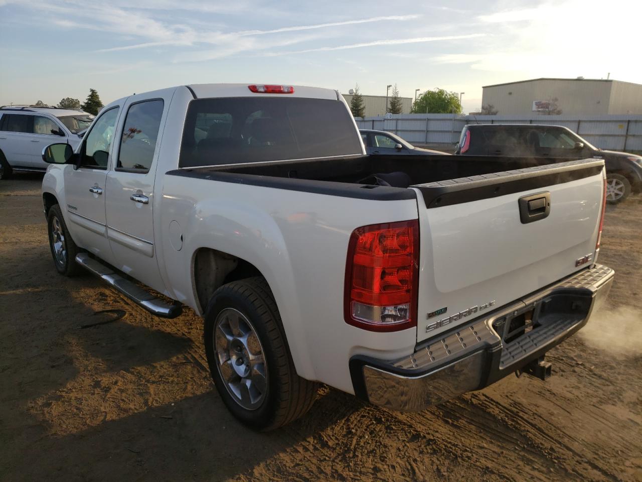 Photo 3 from auction – 2011 GMC SIERRA C15 with VIN 3GTP1VE00BG346923