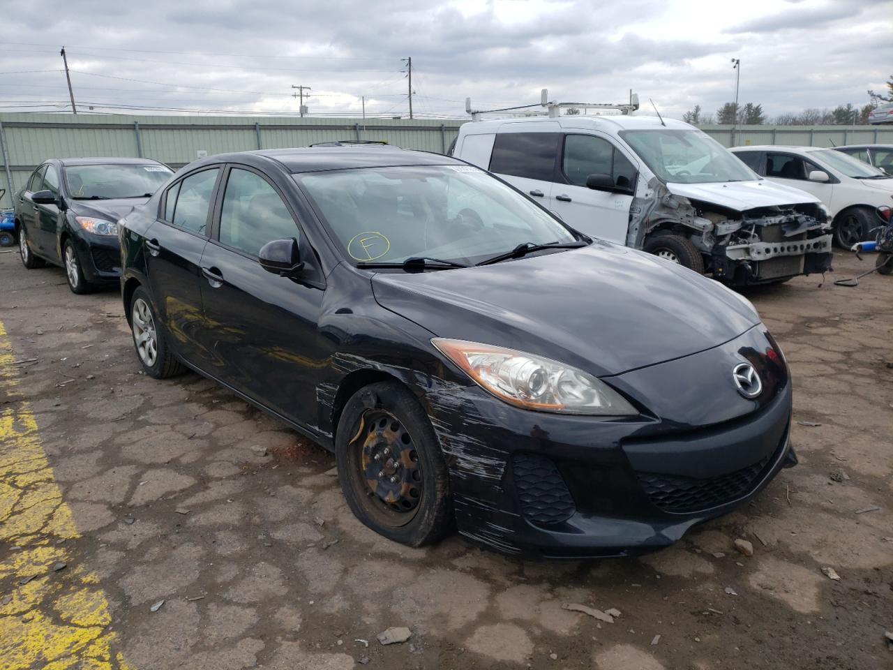 MAZDA 3 I 2012 с VIN JM1BL1UG6C1521686 - Фото с аукциона