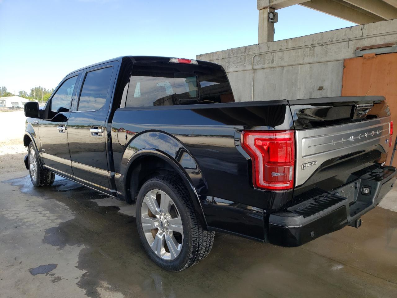 Photo 3 from auction – 2017 FORD F150 SUPER with VIN 1FTEW1EG0HFB62509