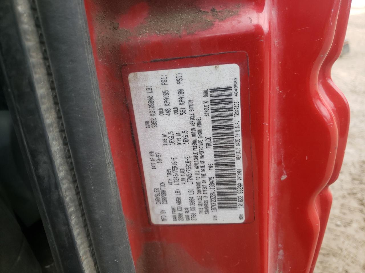 Photo 10 from auction – 1998 DODGE RAM 2500 with VIN 1B7KF23Z2WJ139479
