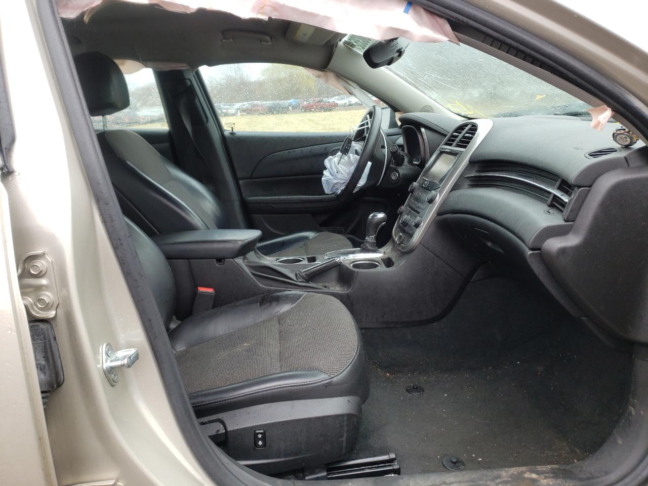 Photo 5 from auction – 2014 CHEVROLET MALIBU 2LT with VIN 1G11E5SL2EF140669