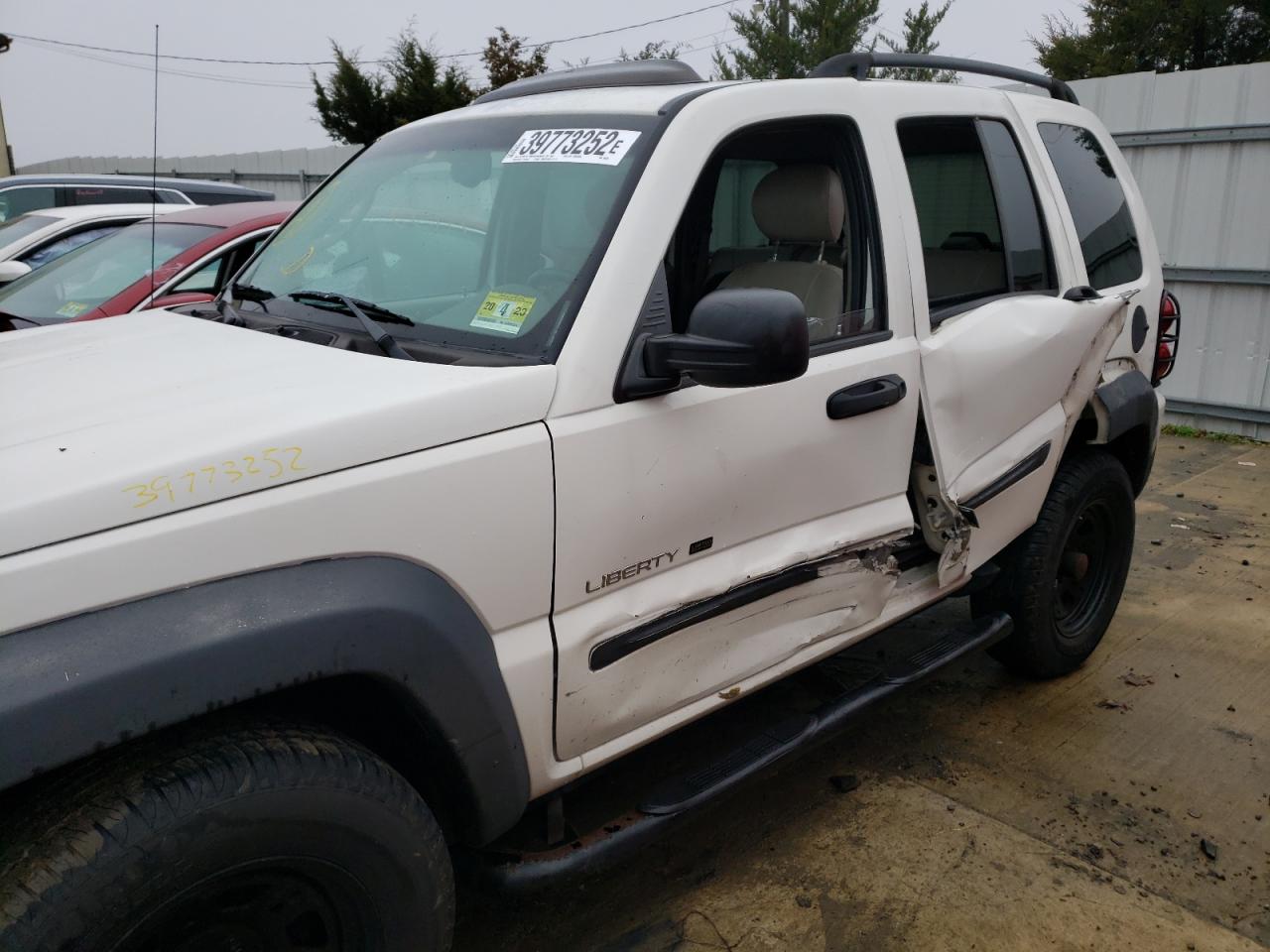 Photo 9 from auction – 2003 JEEP LIBERTY LI with VIN 1J4GL58K23W660657