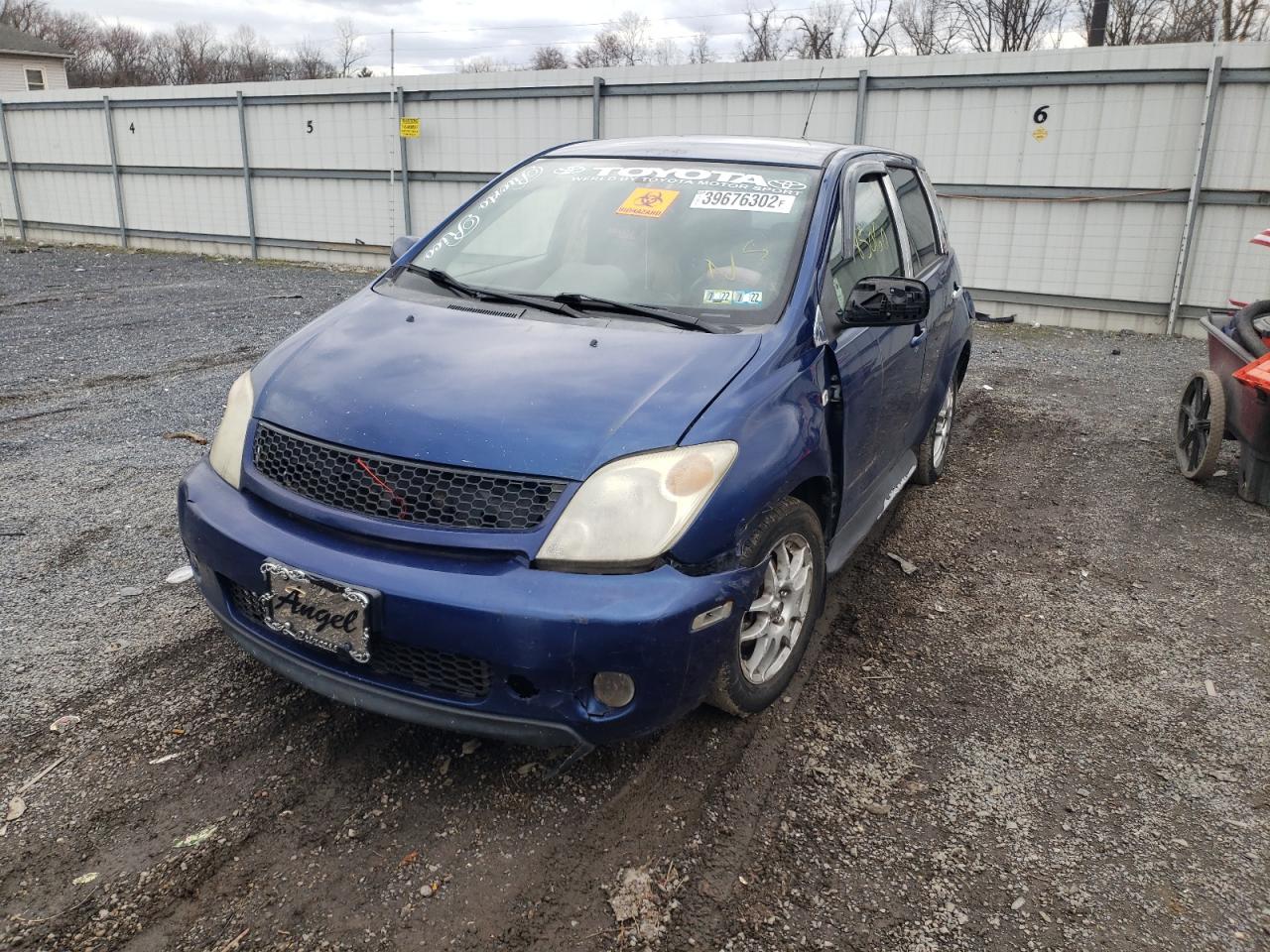 Photo 2 from auction – 2005 TOYOTA SCION XA with VIN JTKKT624450124016