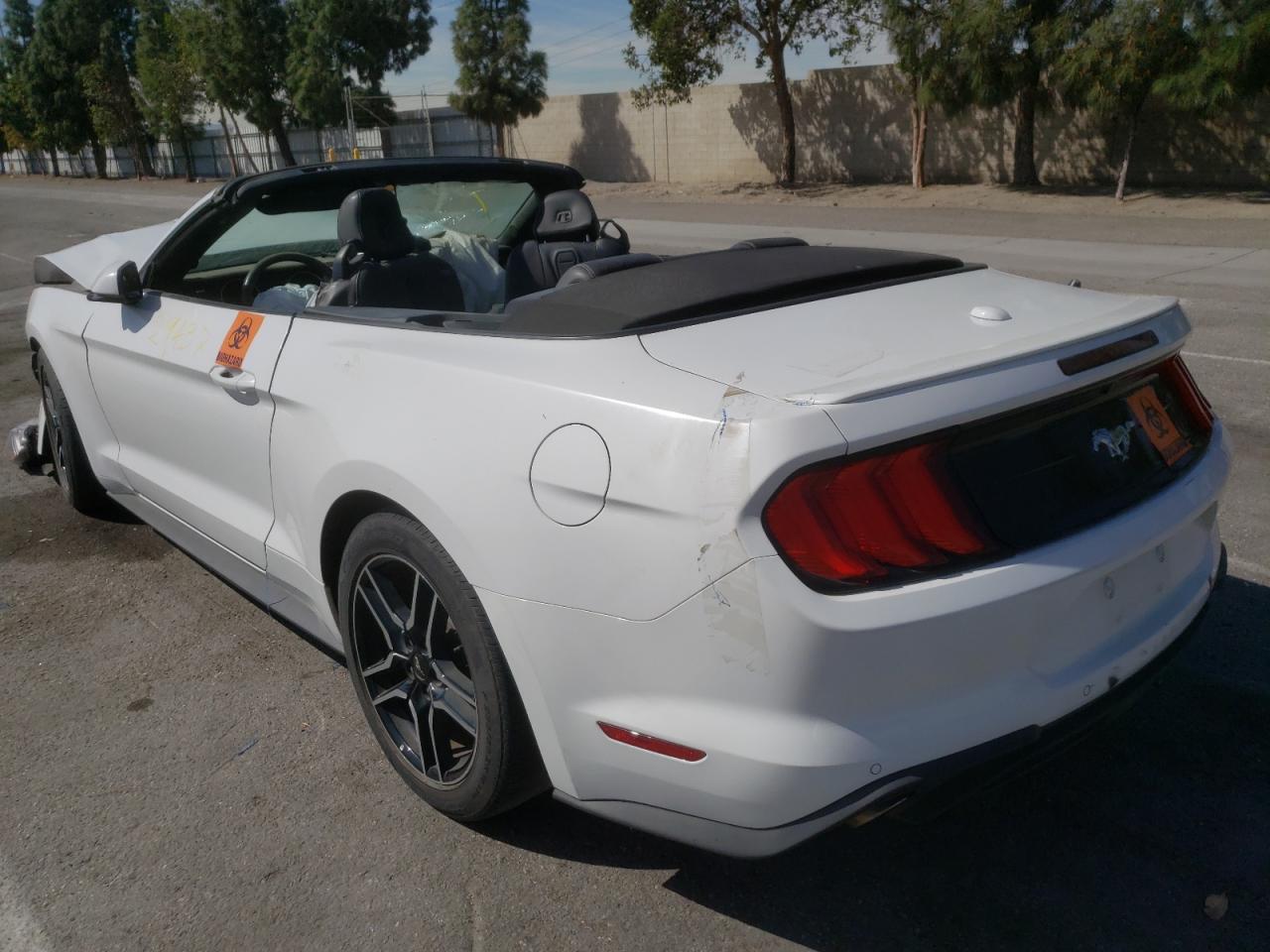 Photo 3 from auction – 2019 FORD MUSTANG with VIN 1FATP8UH2K5126329