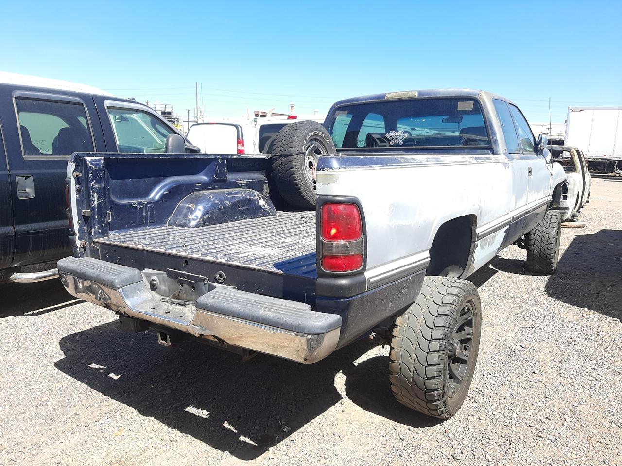 Photo 4 from auction – 1995 DODGE RAM 1500 with VIN 3B7HF13Z0SM157903