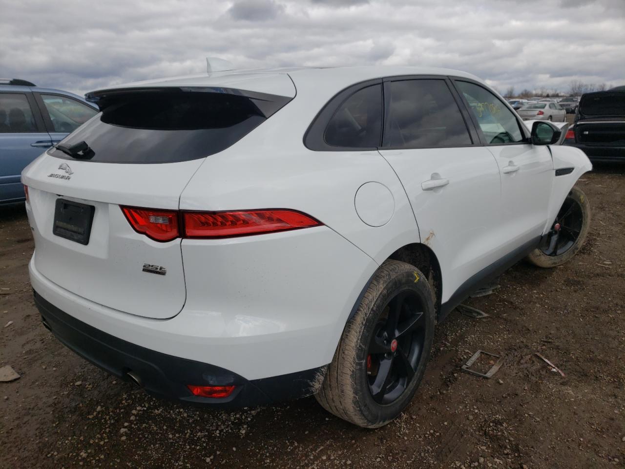 Photo 4 from auction – 2018 JAGUAR F-PACE PRE with VIN SADCJ2FX4JA255129
