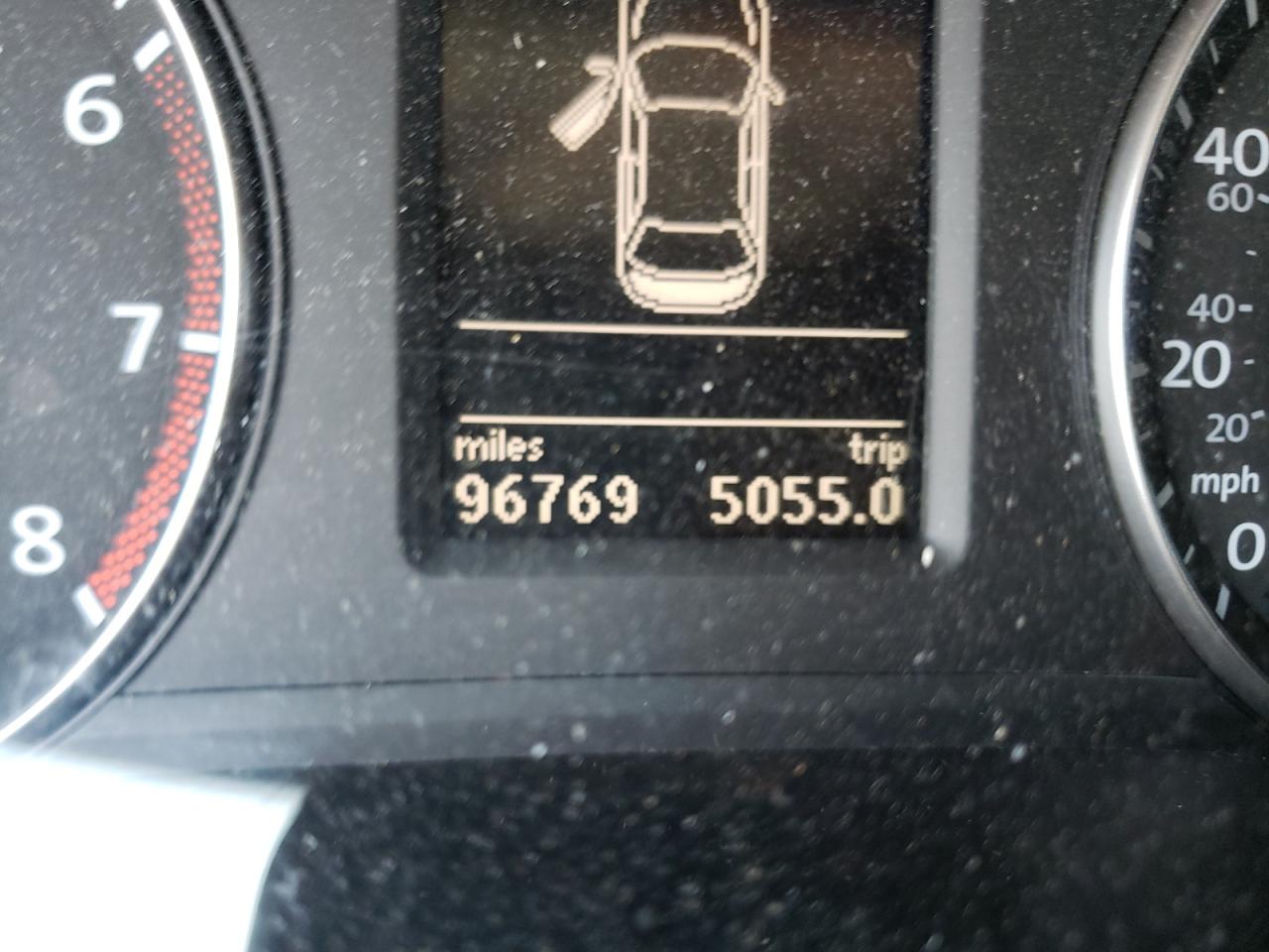Photo 8 from auction – 2012 VOLKSWAGEN PASSAT SE with VIN 1VWBP7A39CC029180