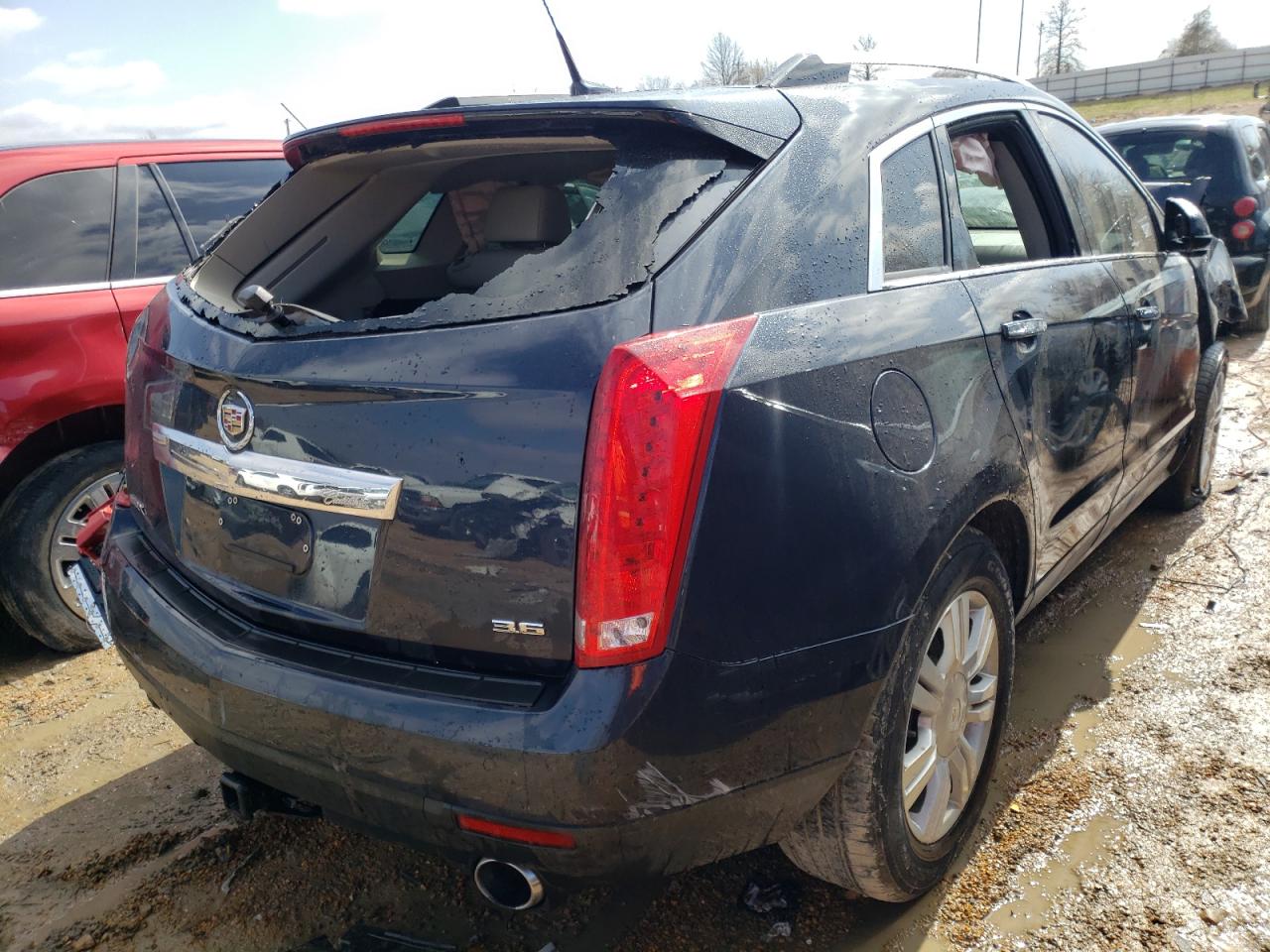 Photo 4 from auction – 2014 CADILLAC SRX LUXURY with VIN 3GYFNBE3XES680235