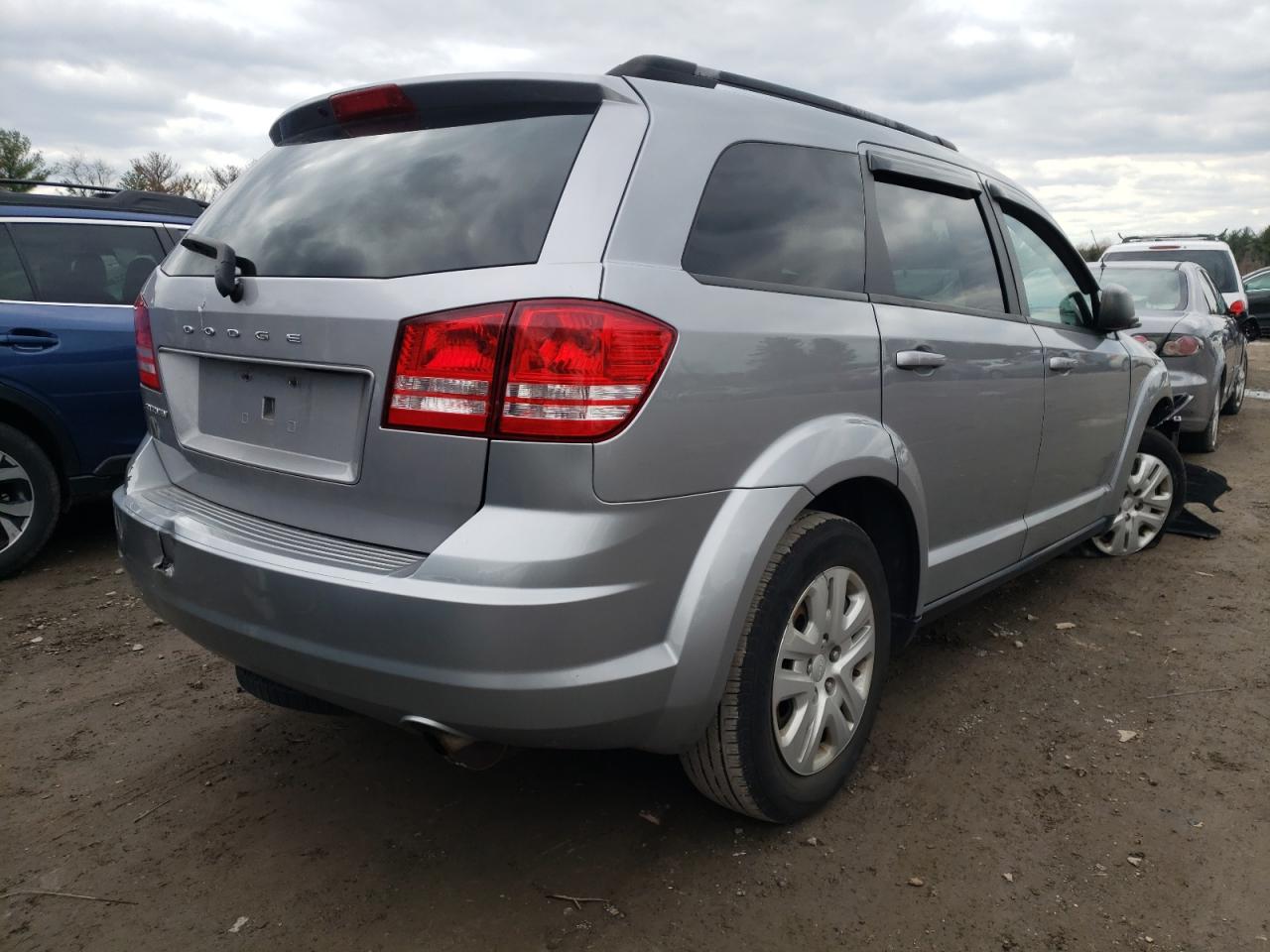 Photo 4 from auction – 2017 DODGE JOURNEY SE with VIN 3C4PDCAB2HT673052