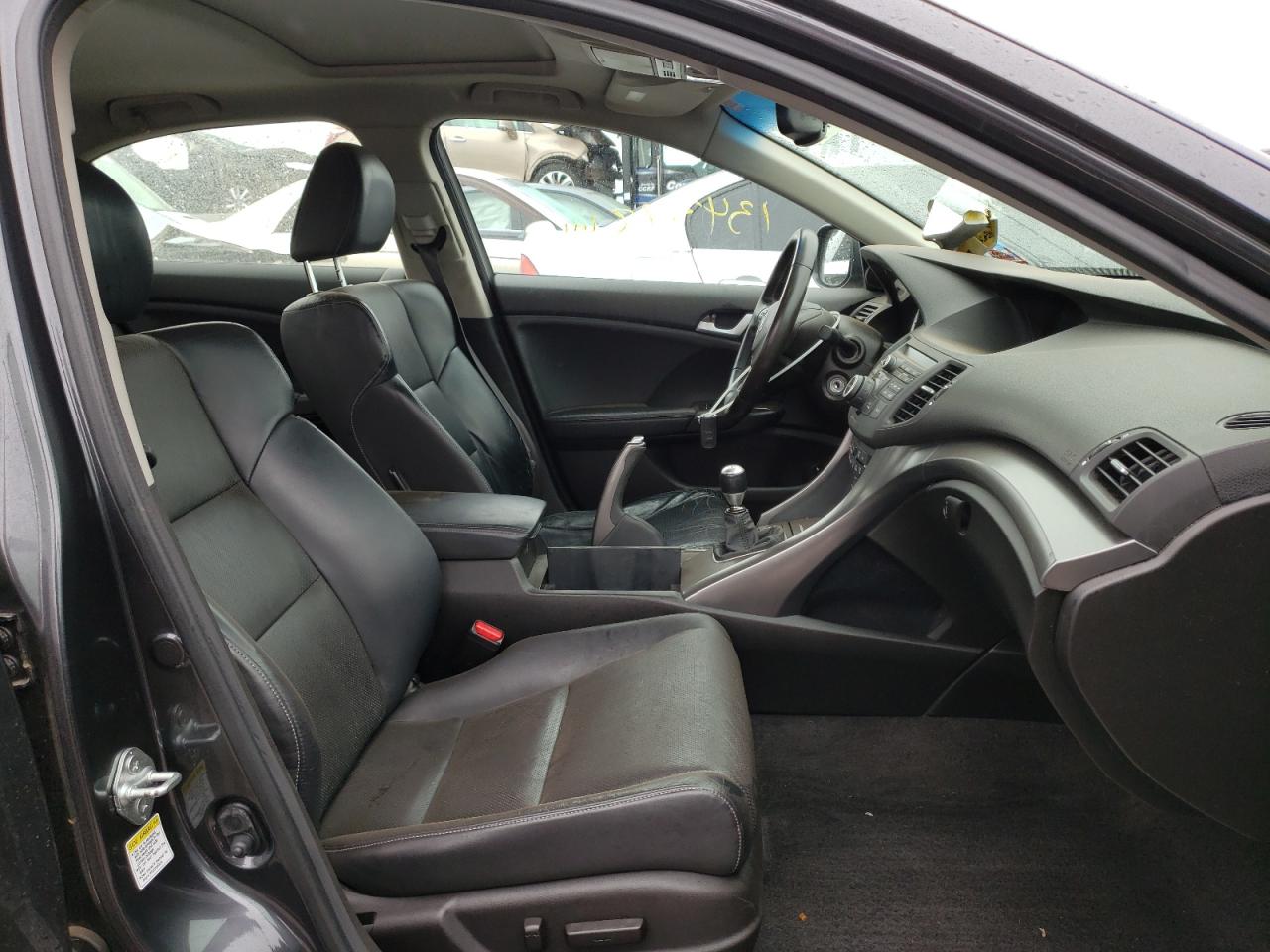 Photo 5 from auction – 2011 ACURA TSX with VIN JH4CU2E63BC003873