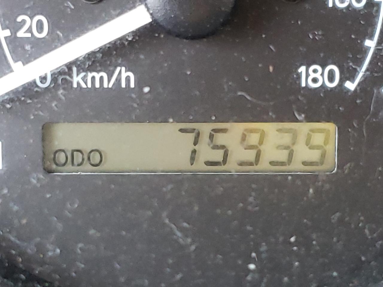 Photo 8 from auction – 2002 TOYOTA COROLLA CE with VIN 2T1BR18E62C549795