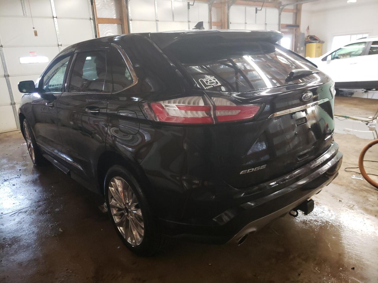 Photo 3 from auction – 2020 FORD EDGE TITAN with VIN 2FMPK4K95LBB53712