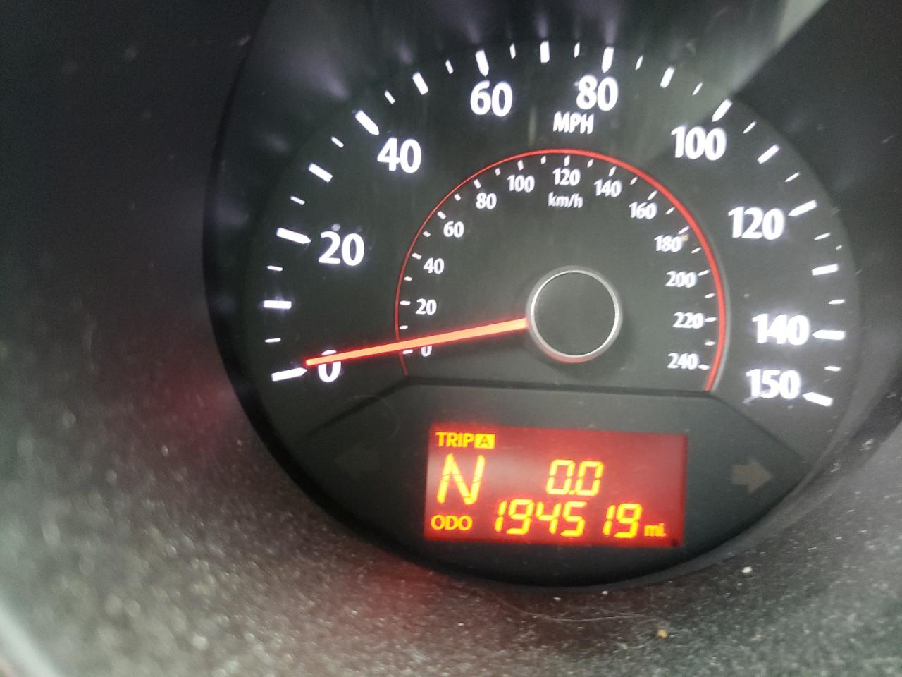 Photo 8 from auction – 2013 KIA SORENTO LX with VIN 5XYKT4A60DG386705