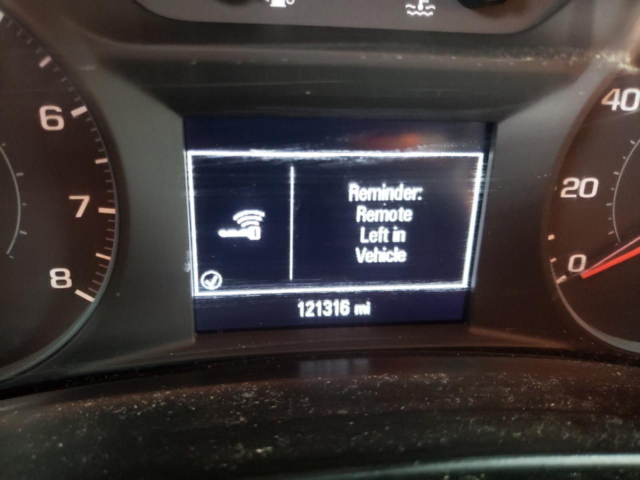 Photo 8 from auction – 2018 CHEVROLET EQUINOX LT with VIN 2GNAXJEV6J6350050