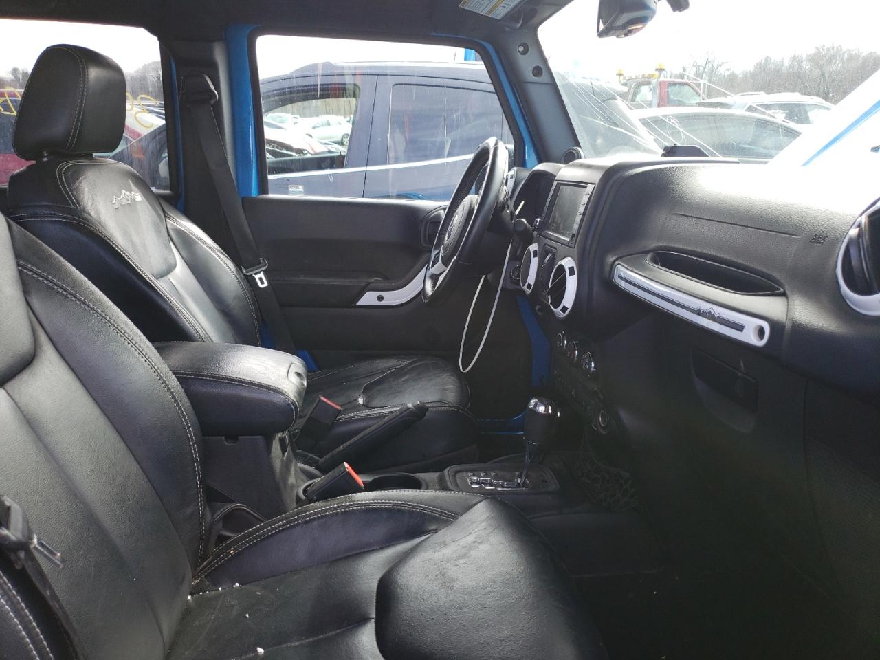Photo 5 from auction – 2014 JEEP WRANGLER U with VIN 1C4BJWEG7EL198807