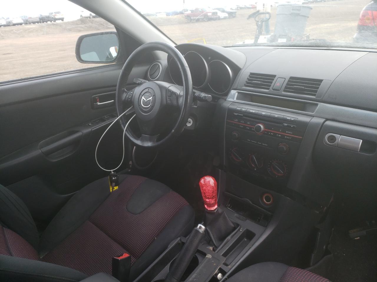 Photo 9 from auction – 2005 MAZDA 3 HATCHBAC with VIN JM1BK143151341874