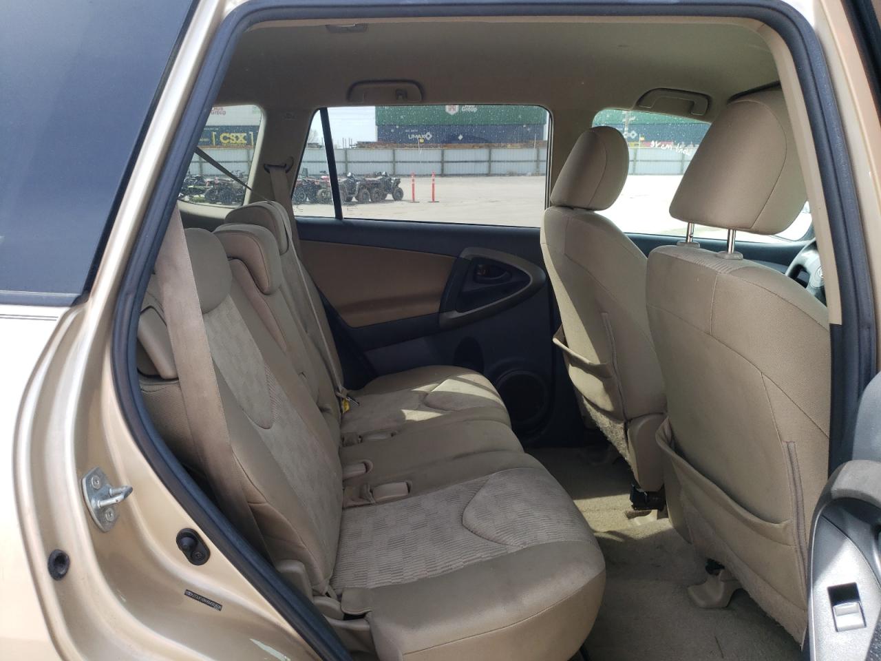Photo 6 from auction – 2011 TOYOTA RAV4 with VIN 2T3JF4DV4BW083608