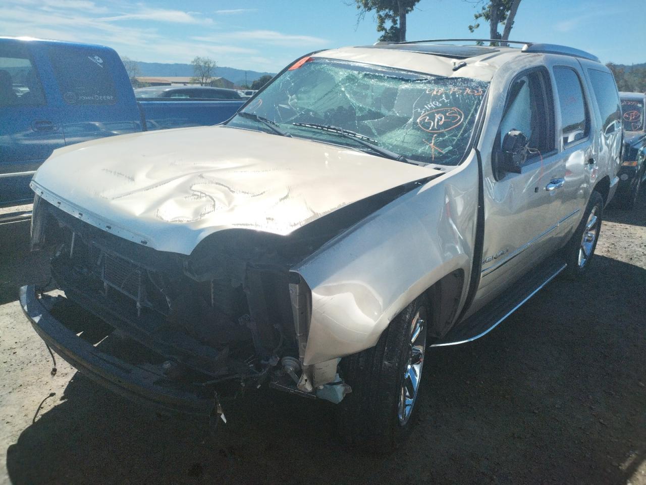 Photo 9 from auction – 2013 GMC YUKON DENA with VIN 1GKS1EEF1DR153542