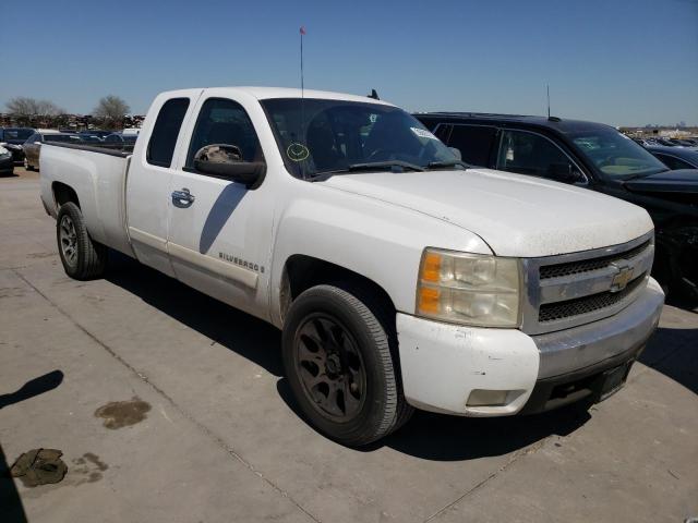 CHEVROLET SILVERADO 2008 with VIN 1GCEC19028E129832 - Photo from auction