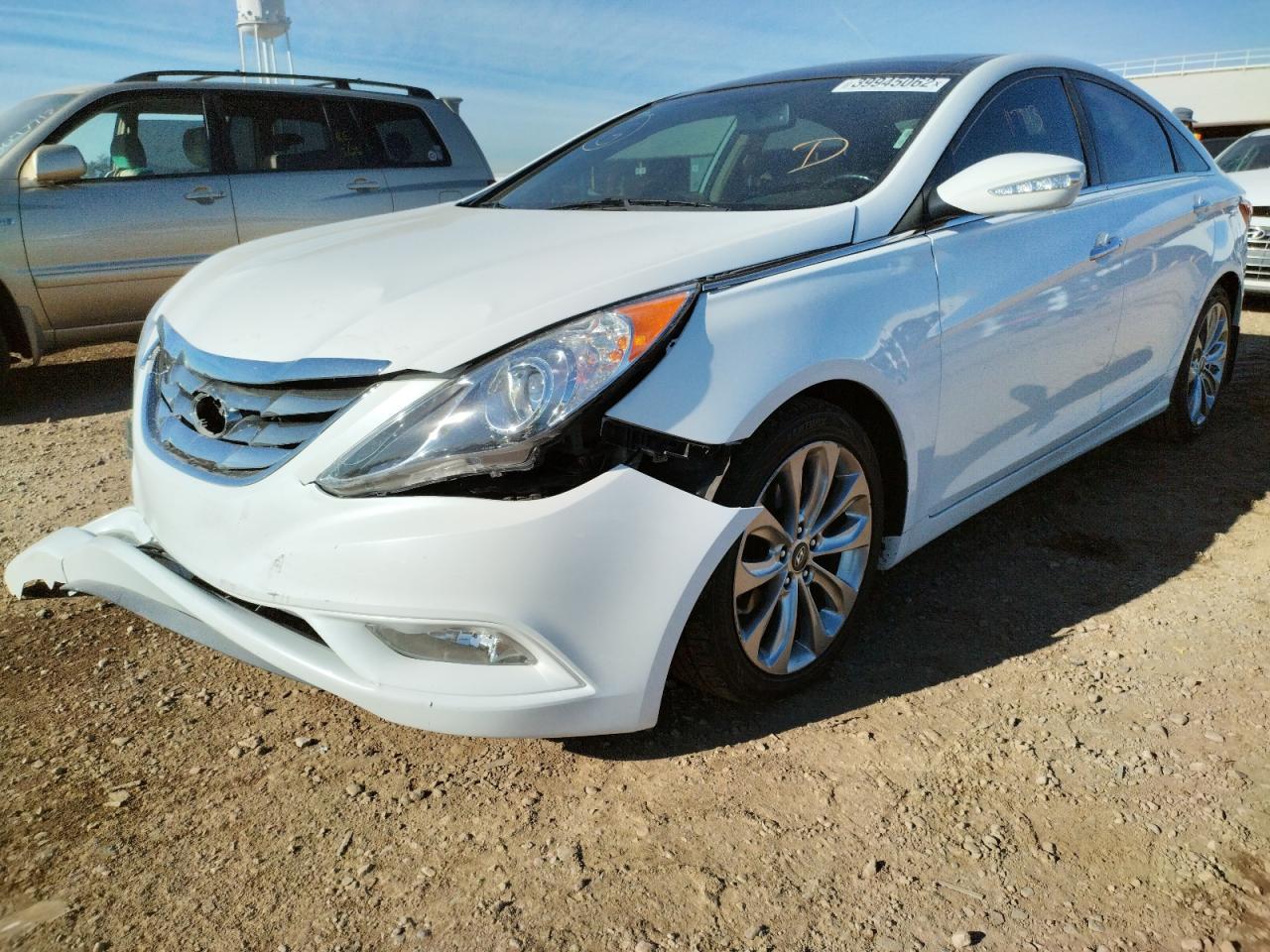 Photo 2 from auction – 2013 HYUNDAI SONATA SE with VIN 5NPEC4AB1DH511956