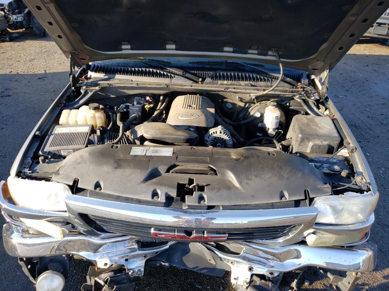 Photo 7 from auction – 2006 GMC NEW SIERRA with VIN 2GTEC13Z261319989