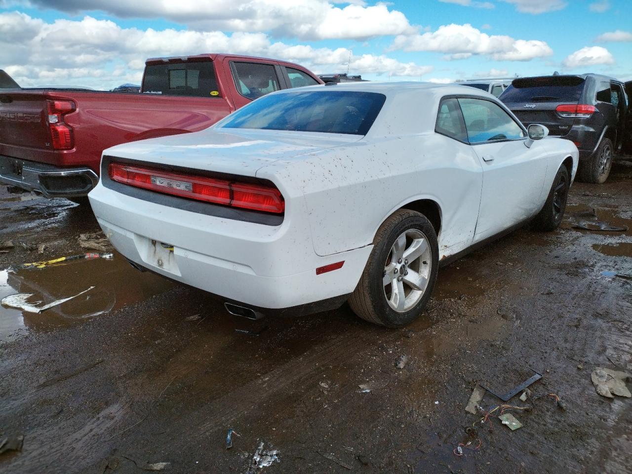 Photo 4 from auction – 2013 DODGE CHALLENGER with VIN 2C3CDYAG8DH530993