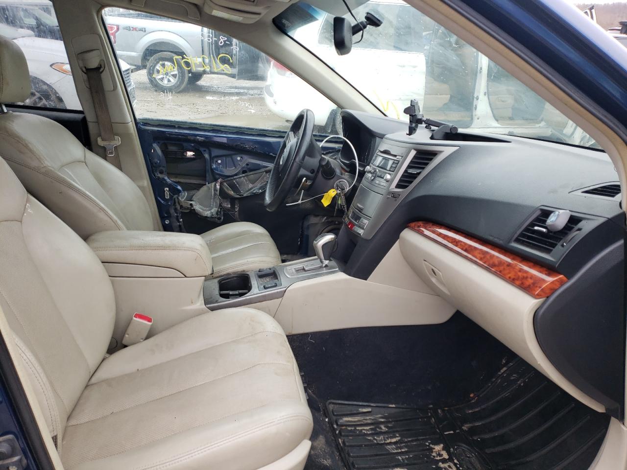 Фото 5 с аукциона – 2010 SUBARU OUTBACK 2. с VIN 4S4BRCKC9A3386498