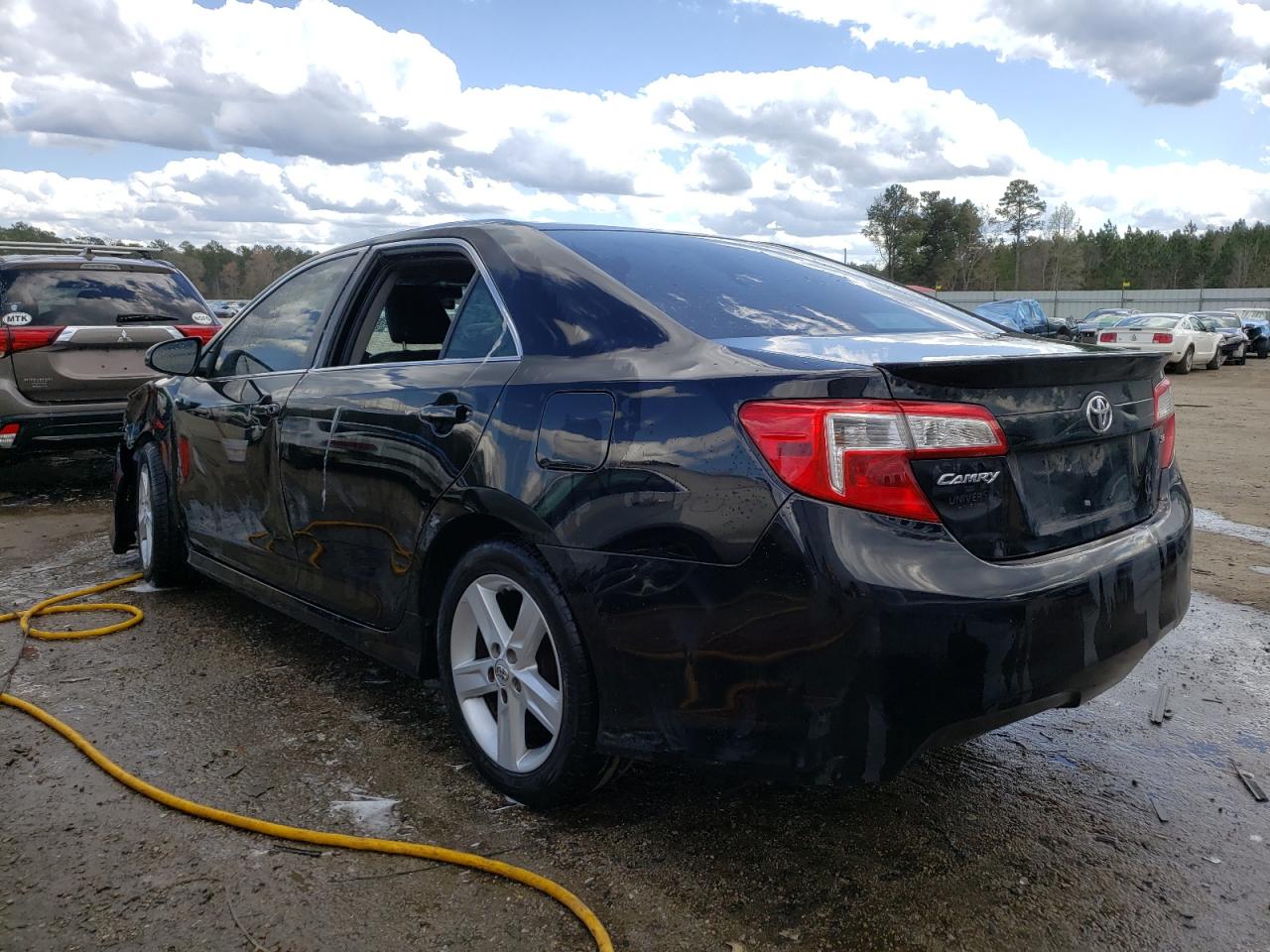 Photo 3 from auction – 2013 TOYOTA CAMRY L with VIN 4T1BF1FK0DU713190