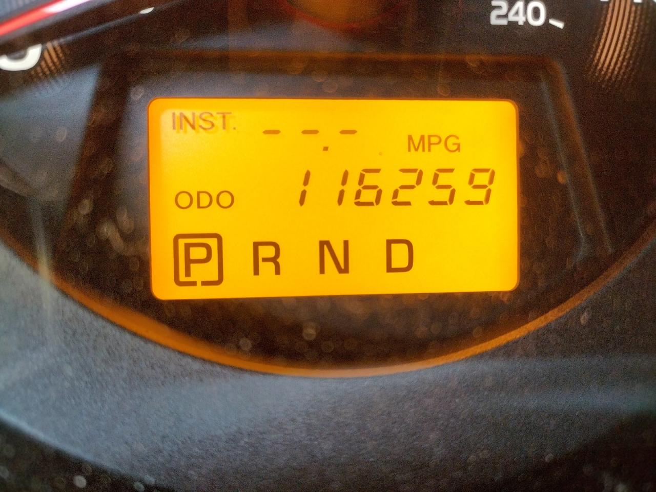 Photo 8 from auction – 2011 TOYOTA RAV4 LIMIT with VIN JTMDK4DV6B5100943