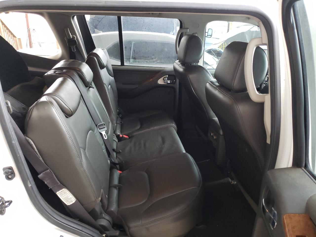 Photo 6 from auction – 2006 NISSAN PATHFINDER with VIN 5N1AR18W46C622967