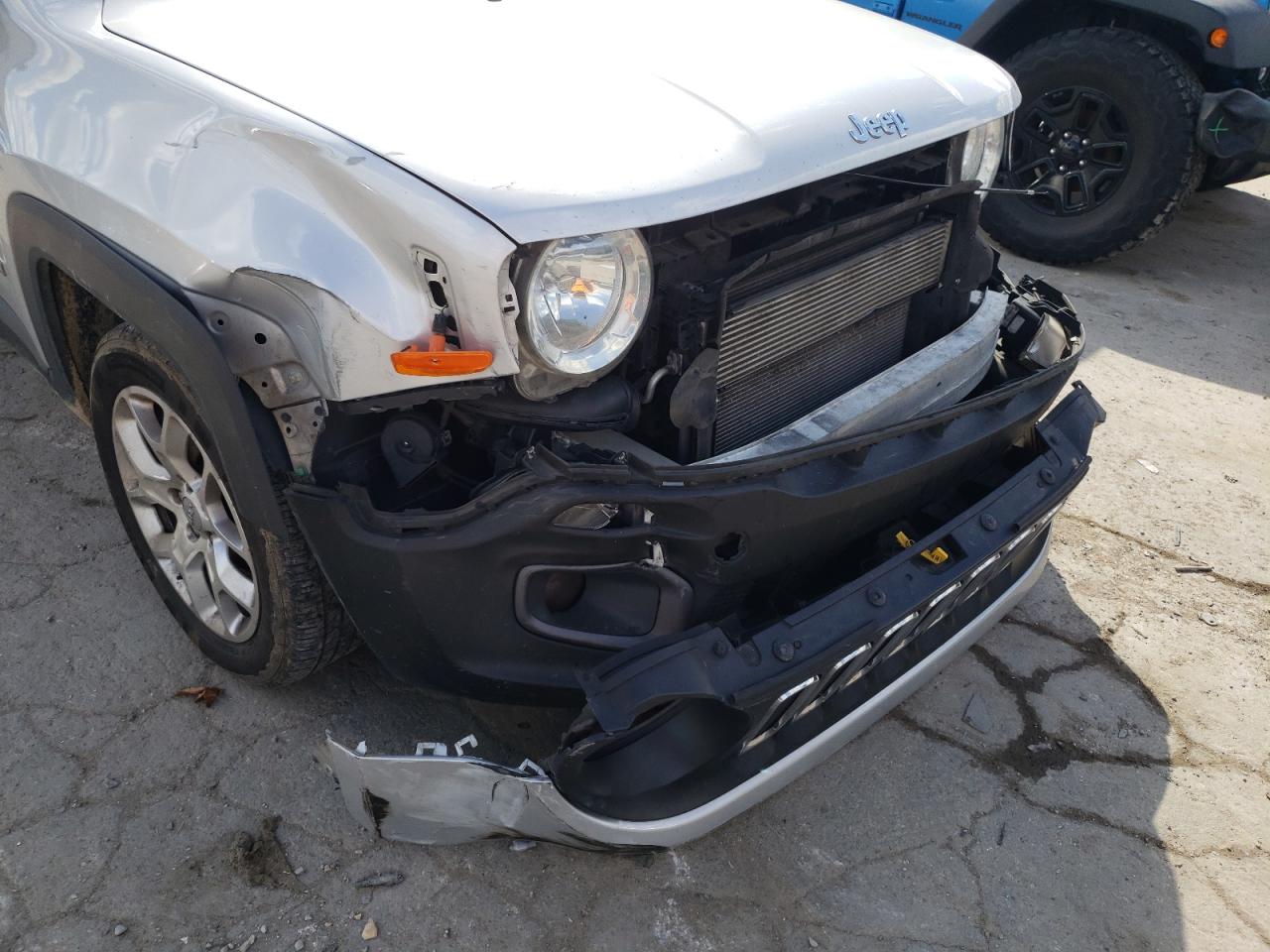 Photo 9 from auction – 2017 JEEP RENEGADE L with VIN ZACCJABB4HPE92309