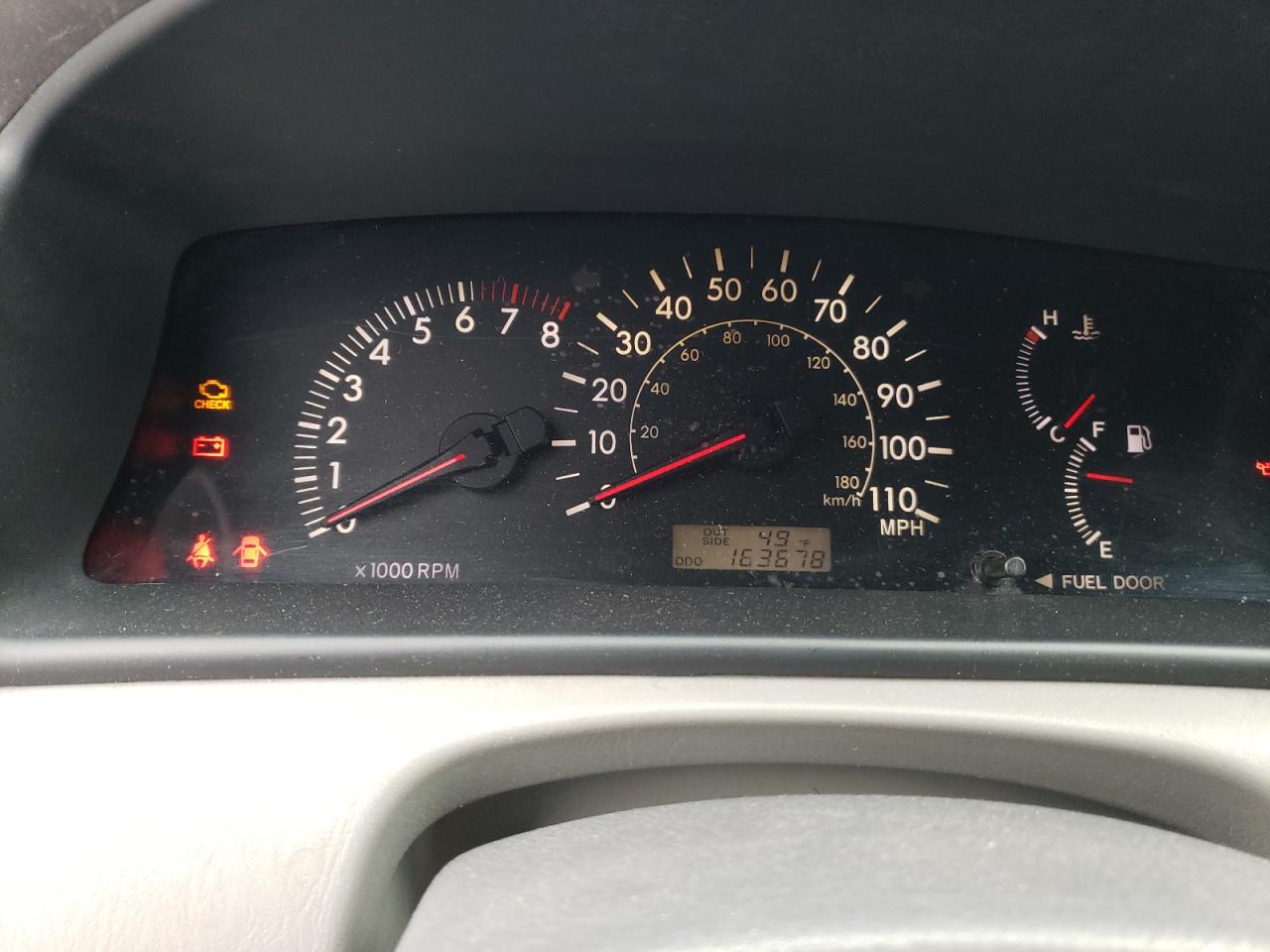 Photo 8 from auction – 2005 TOYOTA COROLLA CE with VIN JTDBR32E852059673