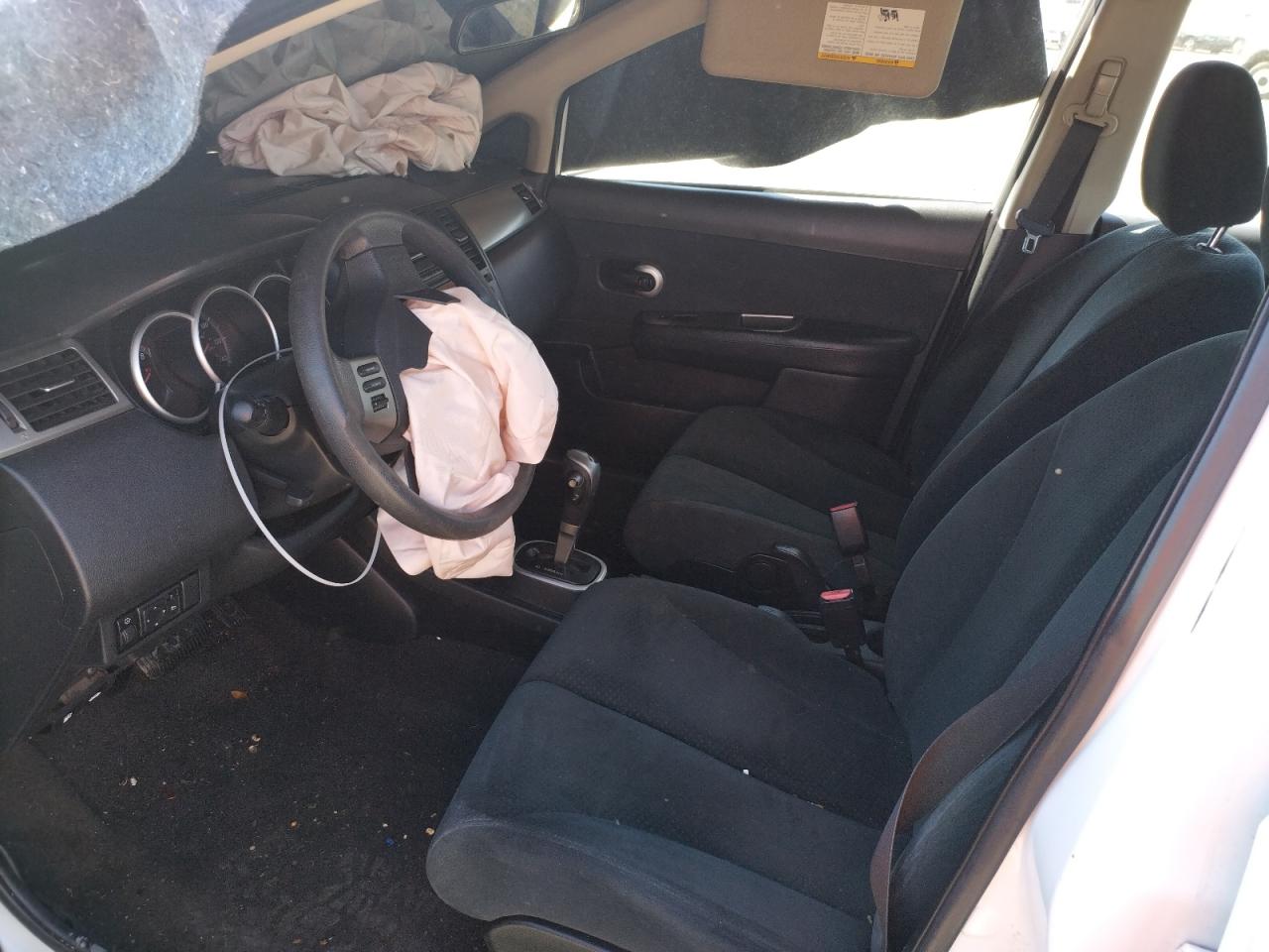 Photo 5 from auction – 2011 NISSAN VERSA S with VIN 3N1BC1AP3BL361748