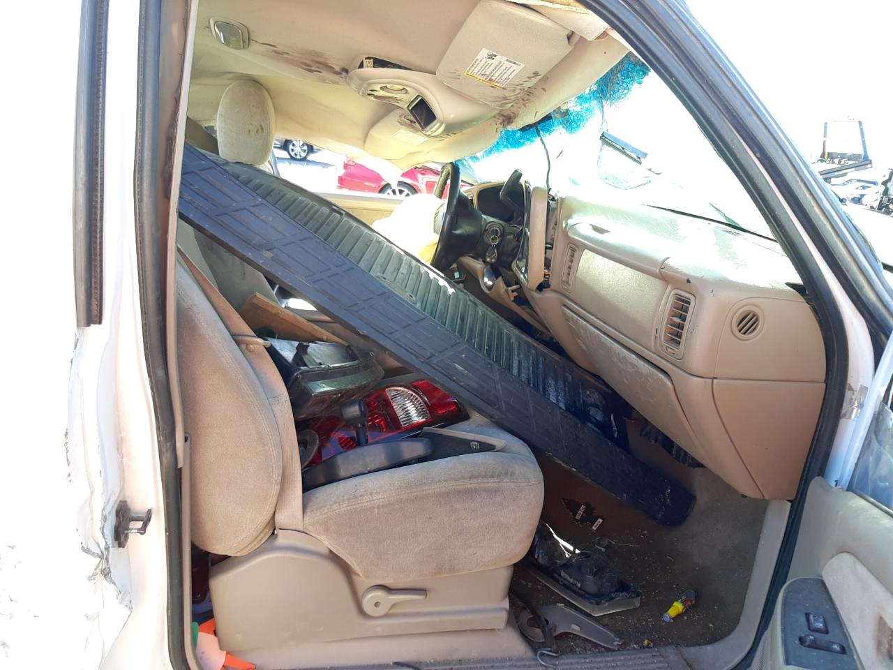 Photo 5 from auction – 2003 CHEVROLET SILVERADO with VIN 1GCEK14T83Z361826
